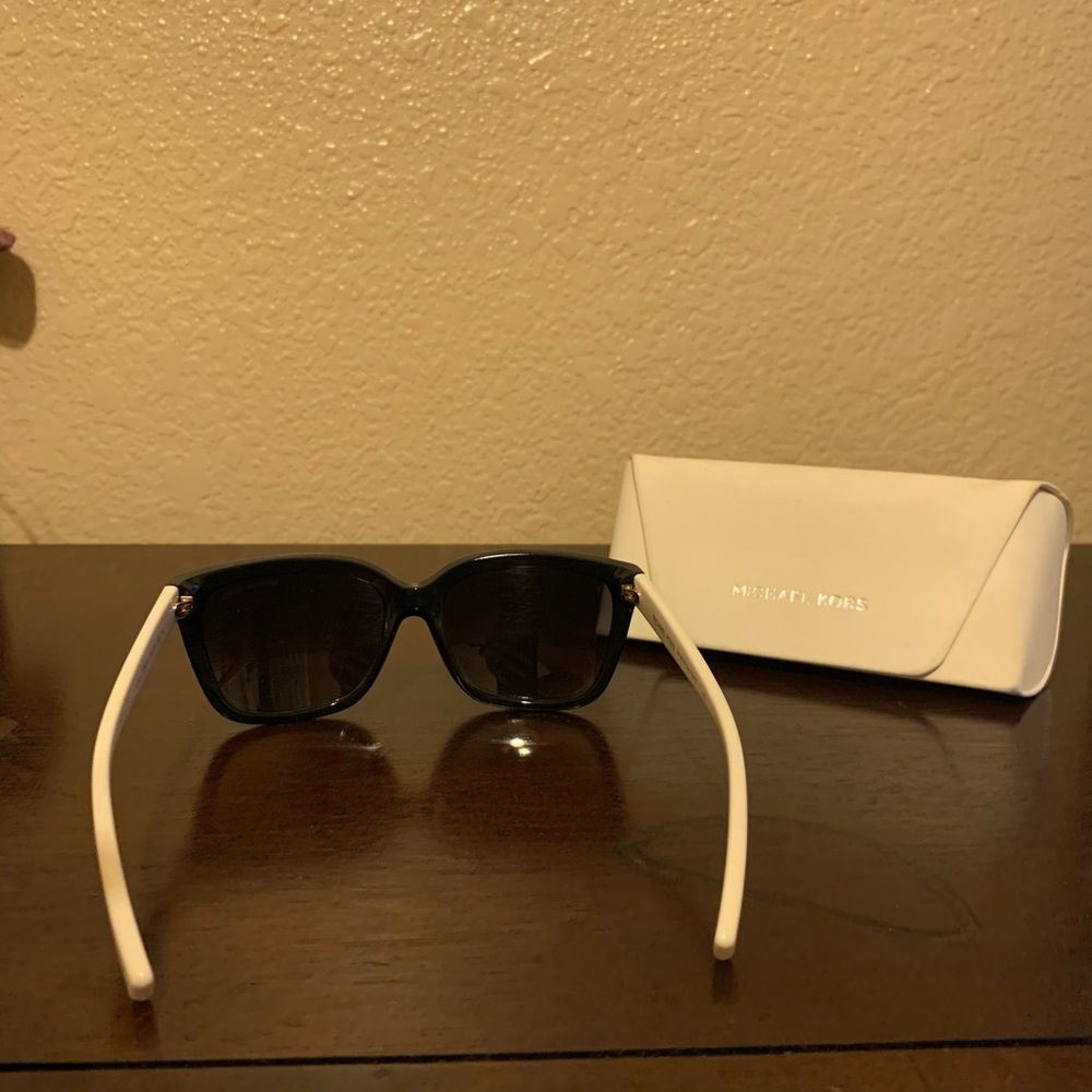 Michael Kors Sunglasses - Picture 2 of 3